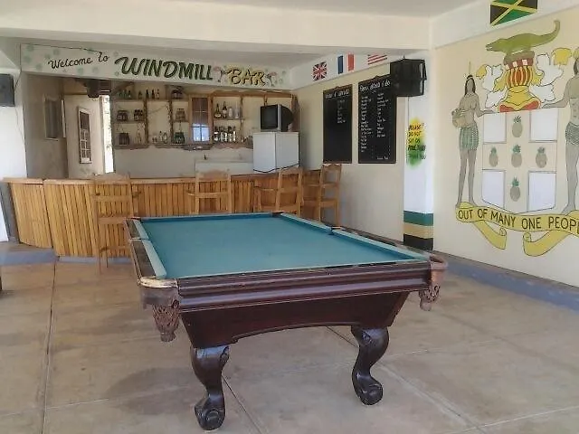 Southview Hotel Treasure Beach 3*,